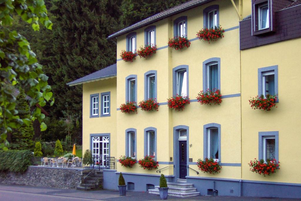 Hotel Lindenhof Monschau Esterno foto